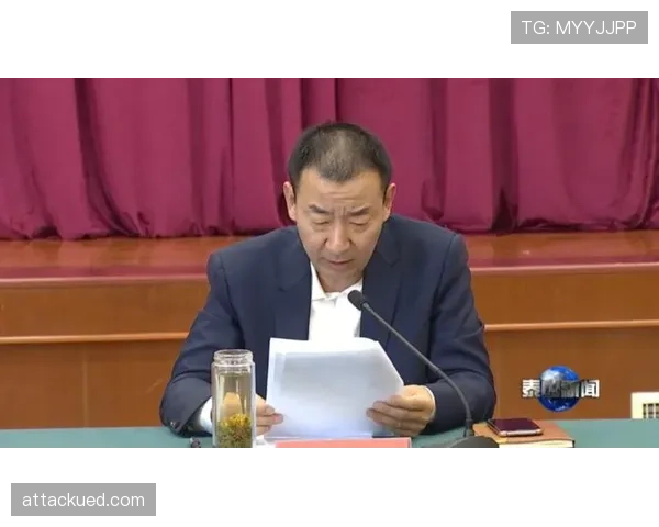 山东泰山中场缺少关键连接点，组织推进效率受限